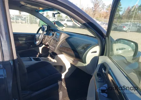 2014 Dodge Grand Caravan Sxt from USA, damaged, VIN 2C4RDGCG3ER244087